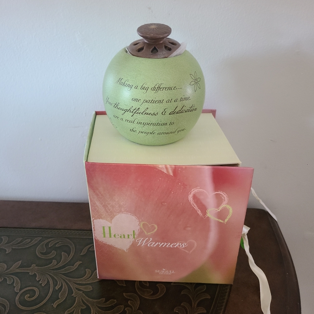 Seagull Studios Heart Warmers Nurse Tealight Candle Holder NEW Gift For Nurse